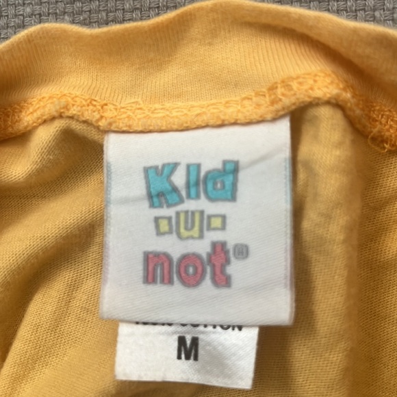 Beach T-Shirt - Picture 3 of 5